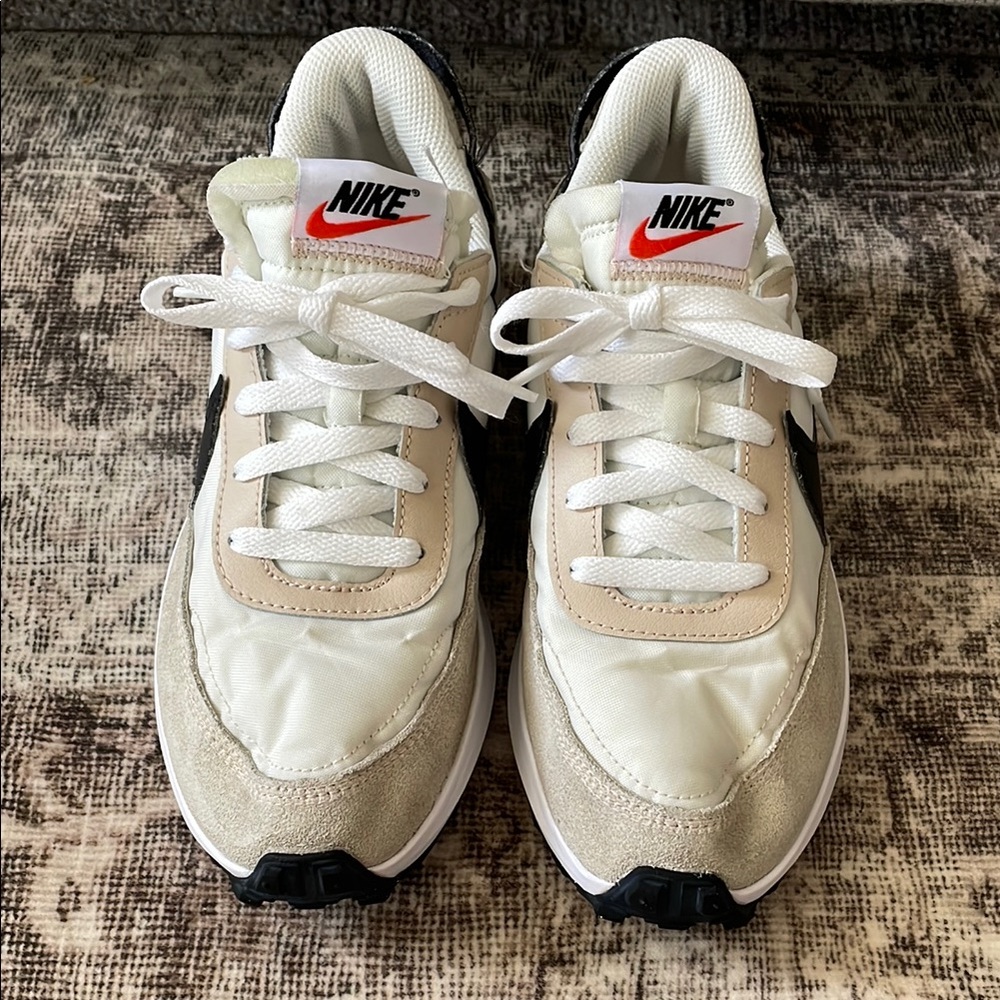 Nike Waffle Sneakers